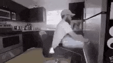 ezgif-6777f5c00f33e244.gif